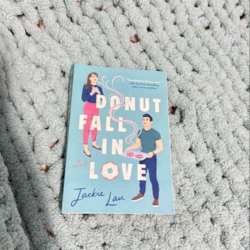 Donut Fall in Love