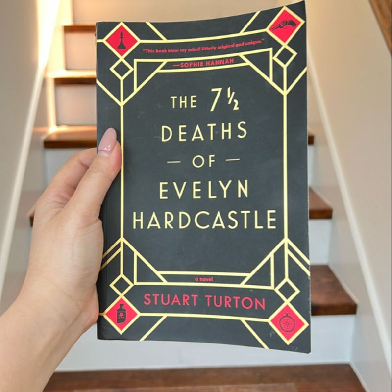 The 7½ Deaths of Evelyn Hardcastle