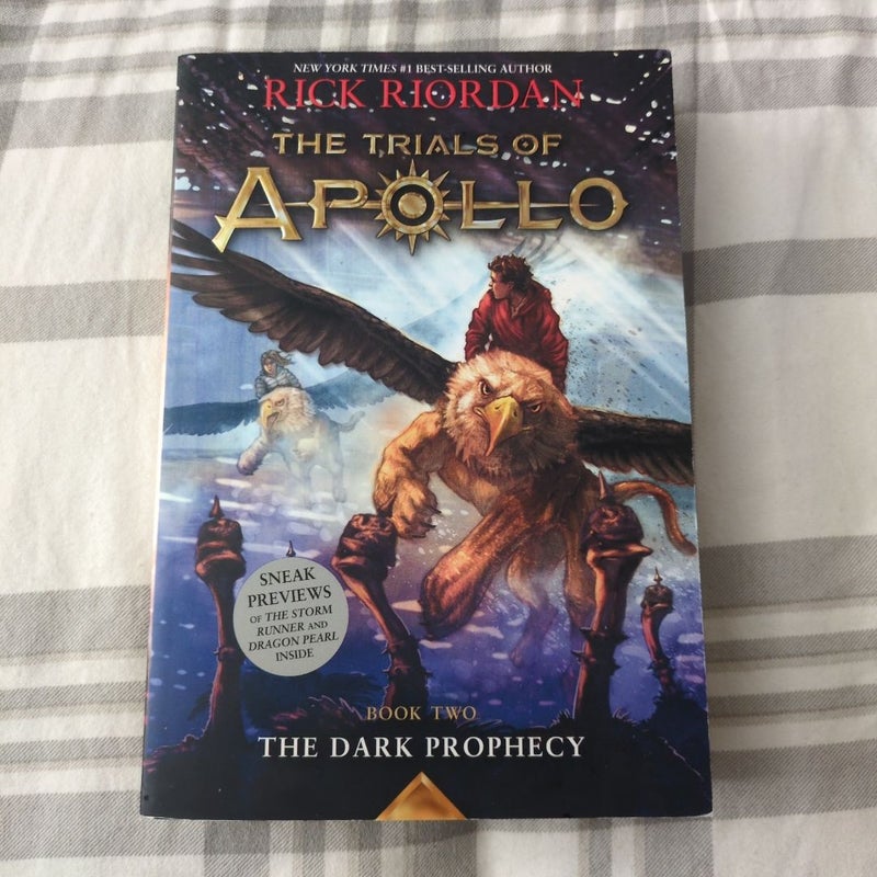 The Dark Prophecy (Trials of Apollo, the Book Two)