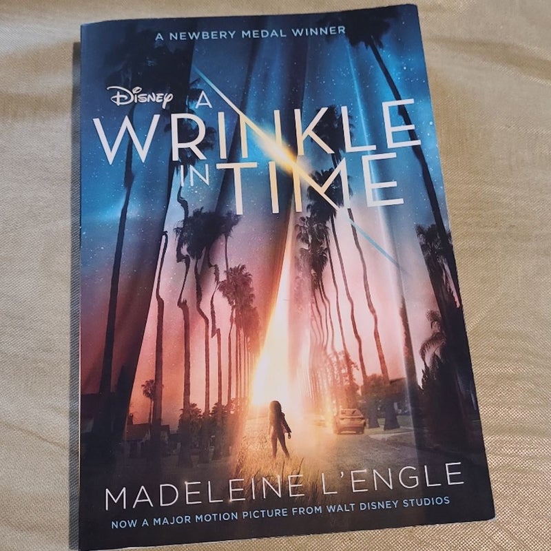 A Wrinkle in Time Movie Tie-In Edition