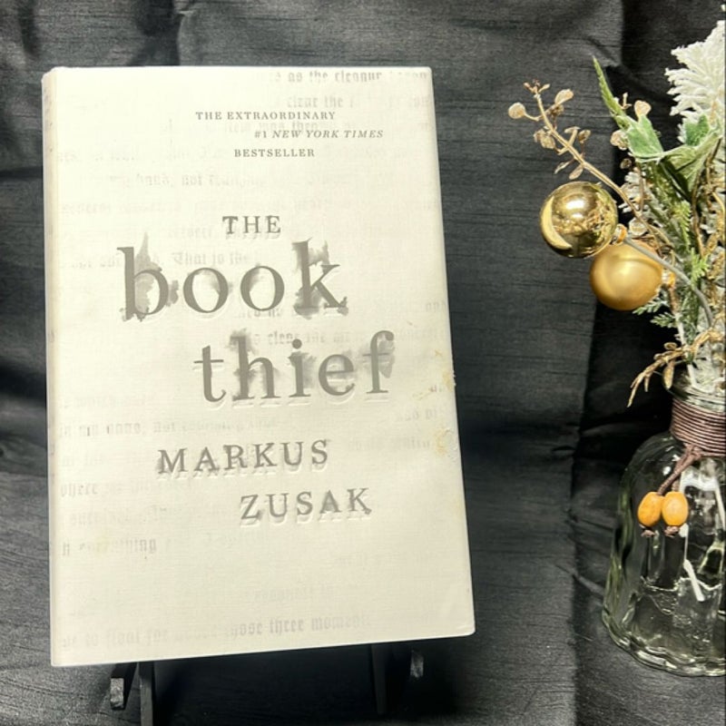 The Book Thief (Anniversary Edition)