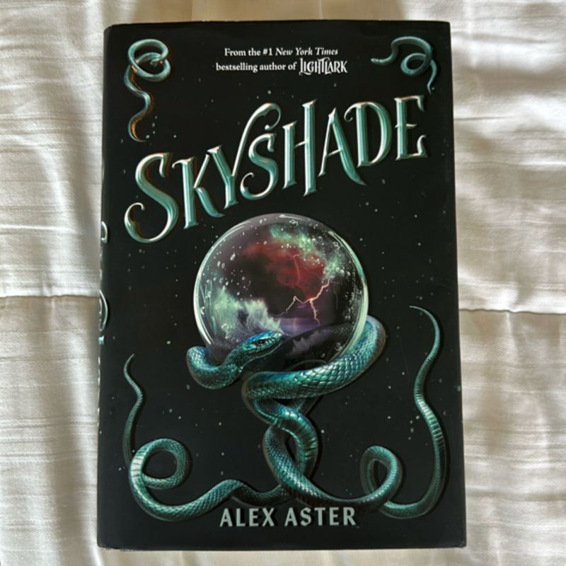 Skyshade (the Lightlark Saga Book 3)