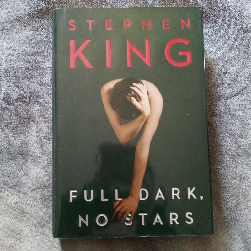 Full Dark, No Stars