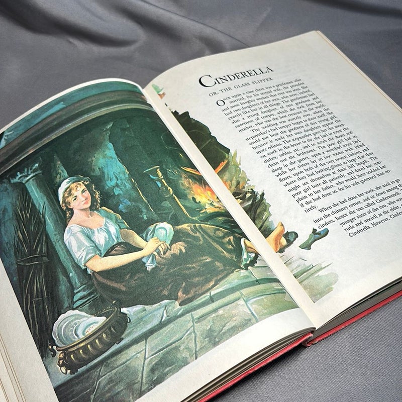 Best Loved Fairy Tales 