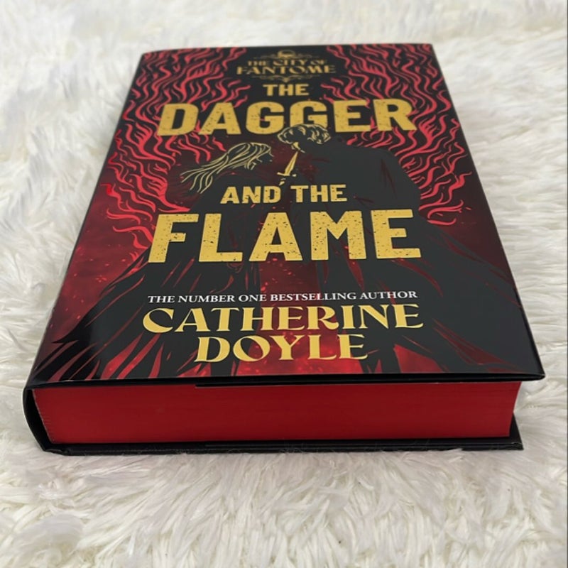 The Dagger and the Flame (Fairyloot Edition)