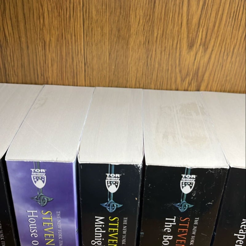 The Malazan Book of the Fallen 10 Book Collection Set