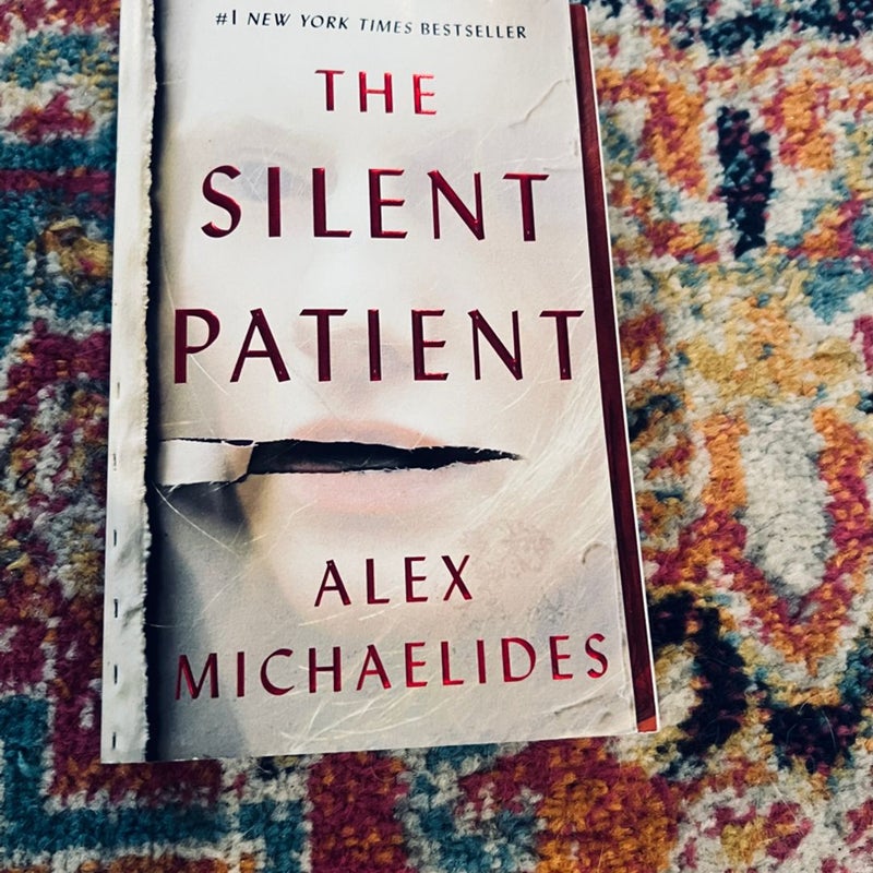 The Silent Patient - Paperback By Michaelides, Alex - VERY GOOD
