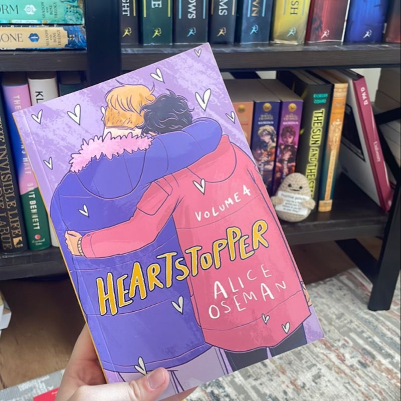 Heartstopper: Volume 4: a Graphic Novel