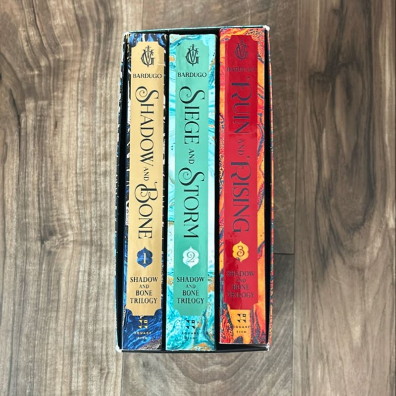 The Shadow and Bone Trilogy Boxed Set