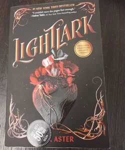 Lightlark (the Lightlark Saga Book 1)