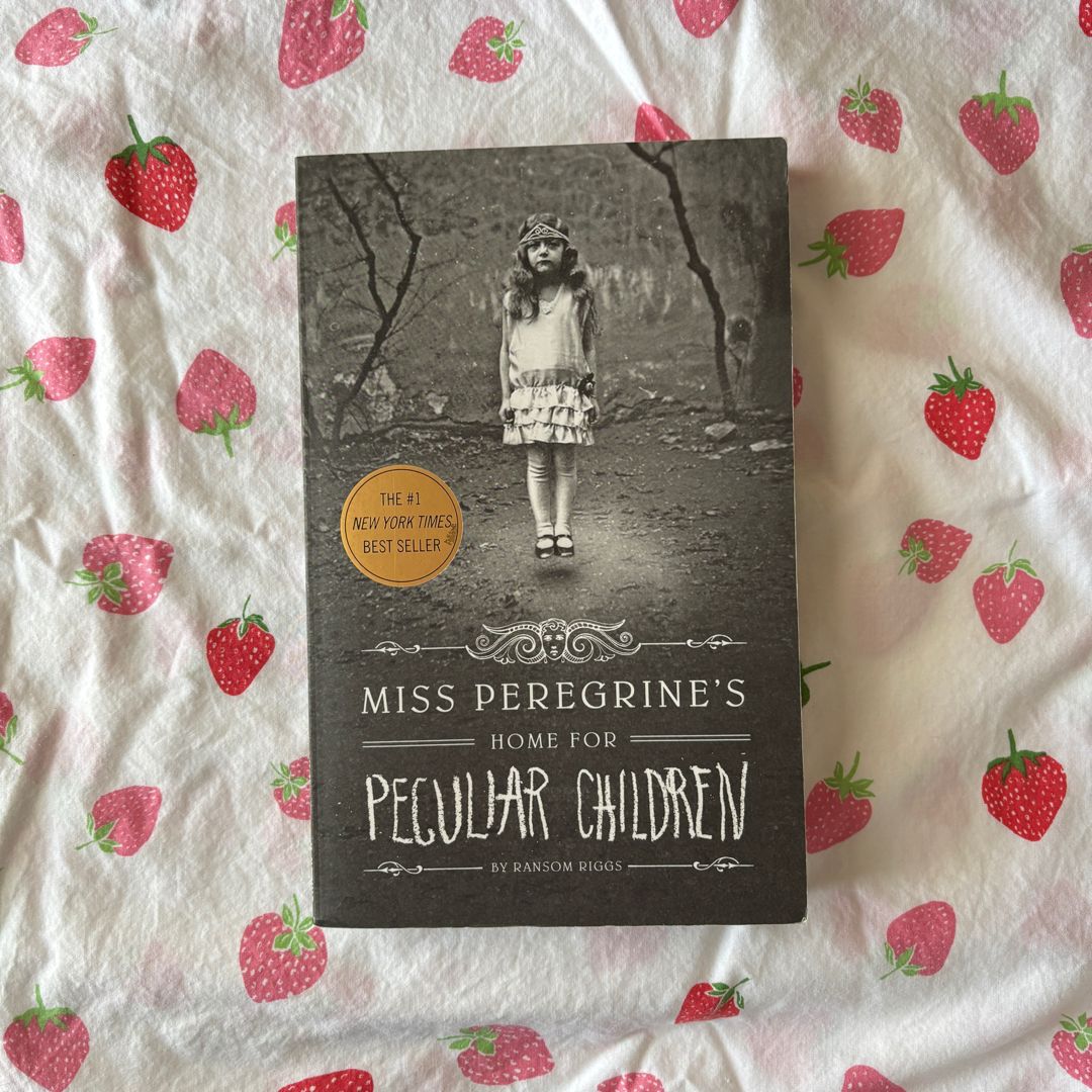 *SIGNED* Miss Peregrine's Home for Peculiar Children