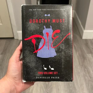 Dorothy Must Die 2-Book Box Set
