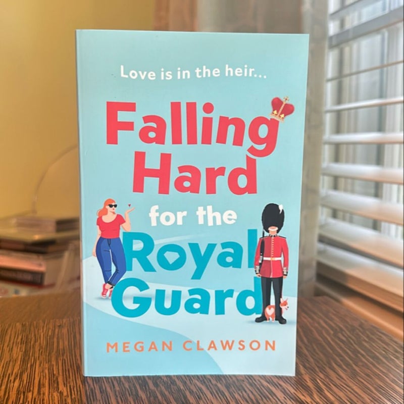 Falling Hard for the Royal Guard