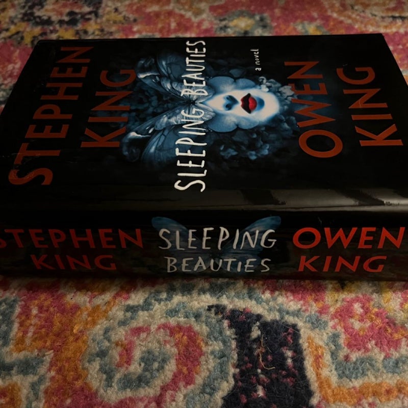 Sleeping Beauties 1st Edition HC / DJ -King Owen VG