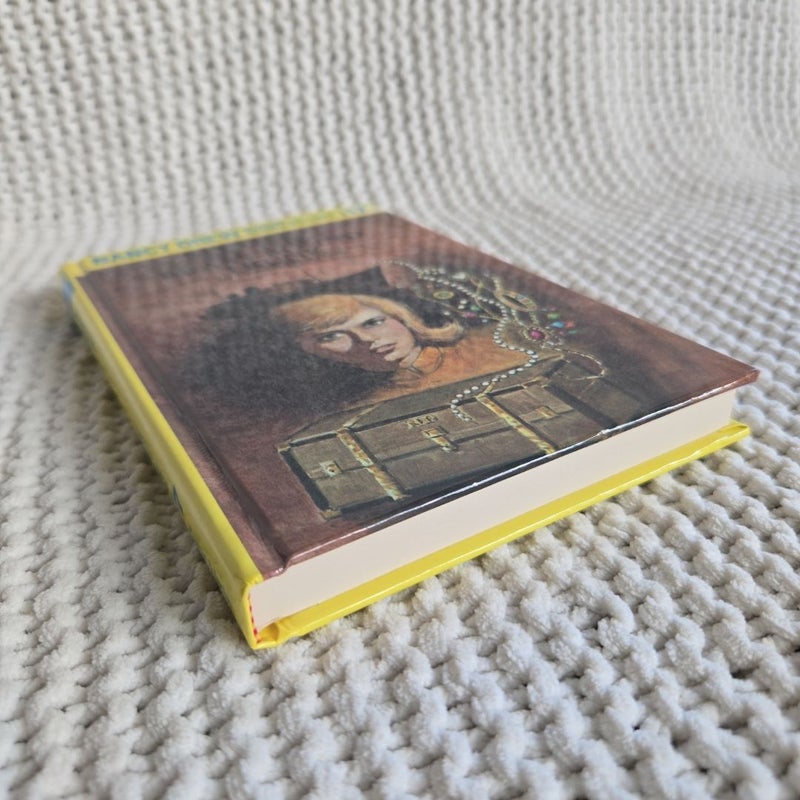 Nancy Drew 17: Mystery of the Brass-Bound Trunk by Carolyn Keene