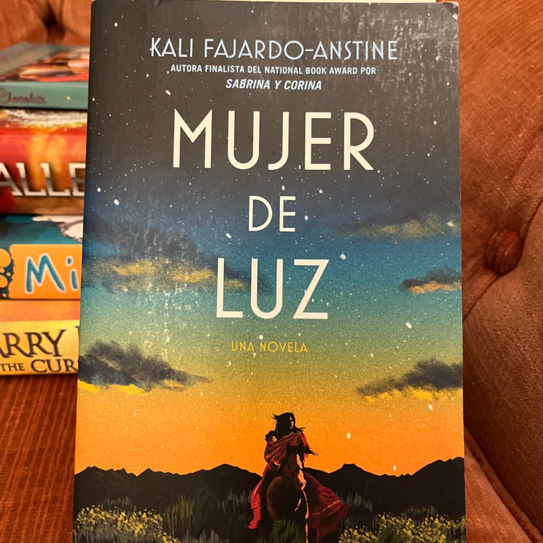 Mujer de Luz / Woman of Light