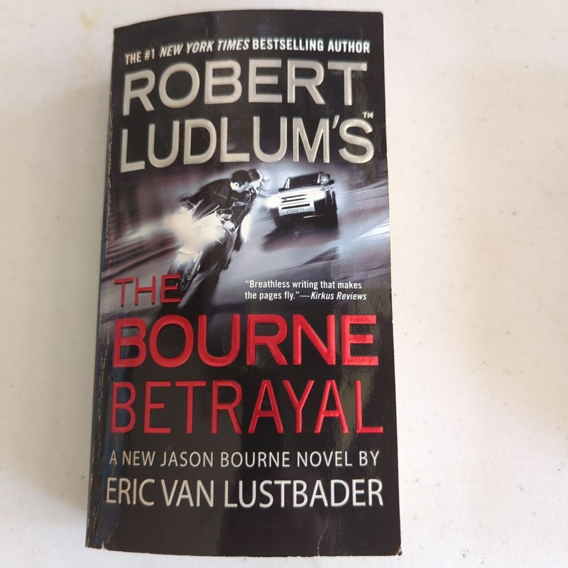 Robert Ludlum X 3: Bourne Betrayal, Bourne Deception, The Bancroft Strategy 