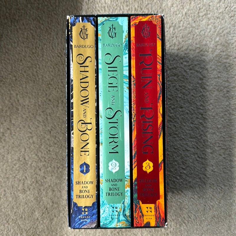 The Shadow and Bone Trilogy Boxed Set
