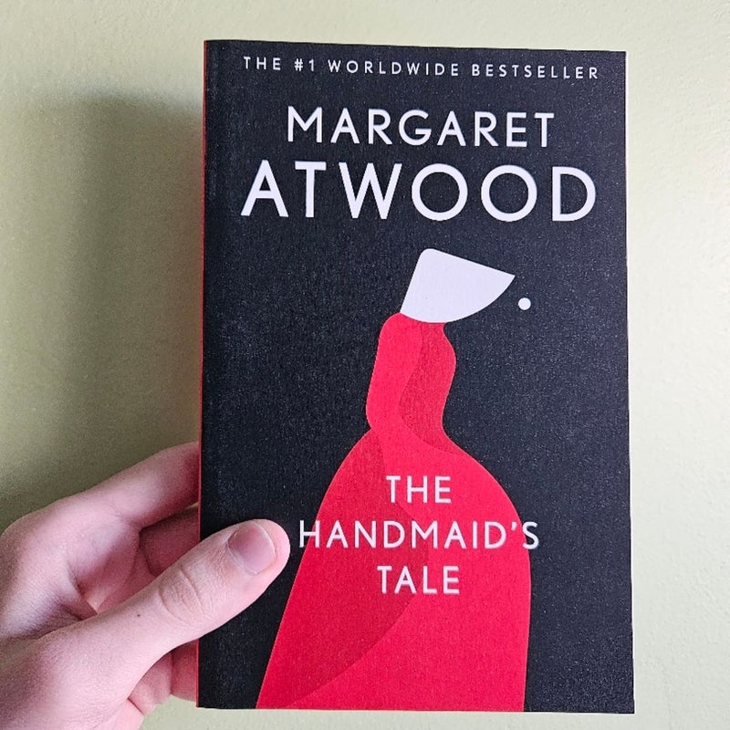 The Handmaid's Tale and the Testaments Box Set