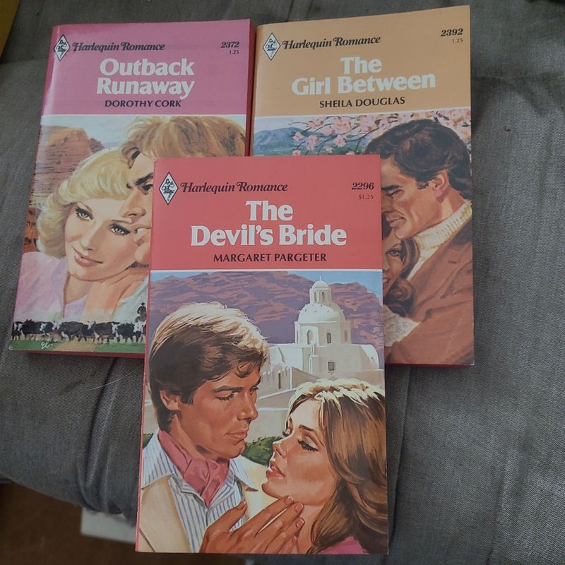 Harlequin Romance Vintage Bundle