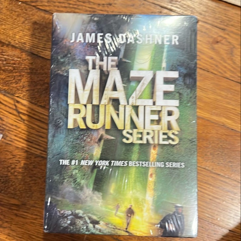 The Maze Runner Series (4-Book)