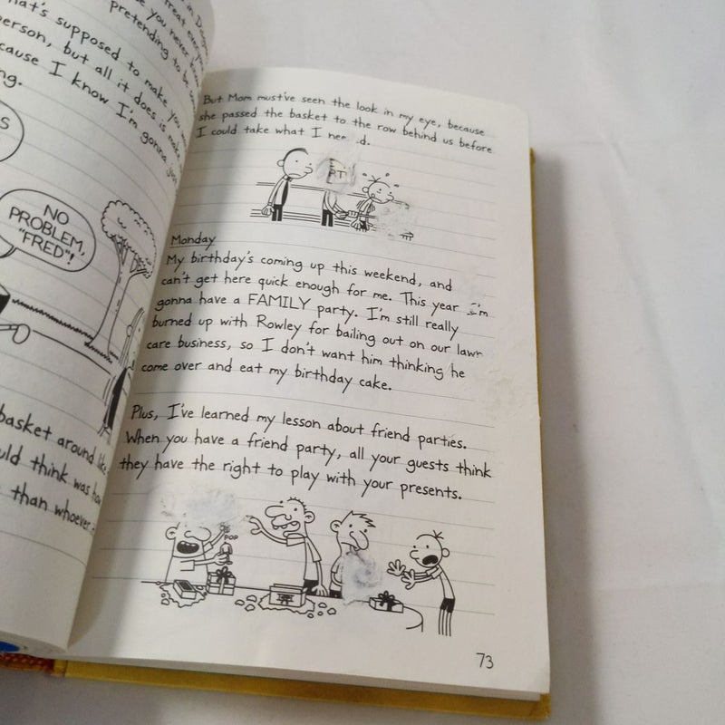 Diary of a Wimpy Kid # 4 - Dog Days