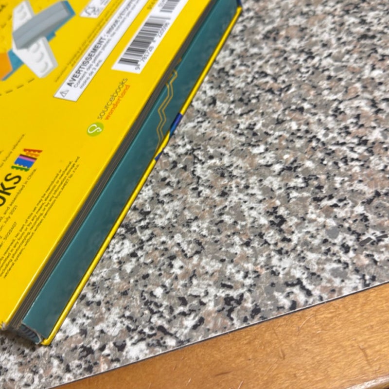LEGO® Books. 5-Minute Builds includes legos