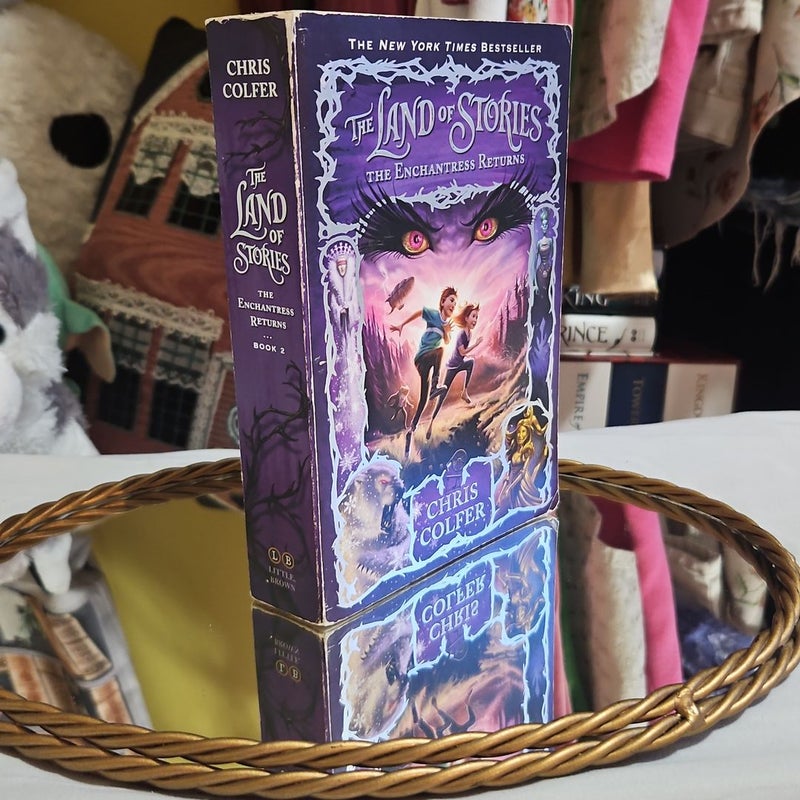 The Land of Stories: the Enchantress Returns