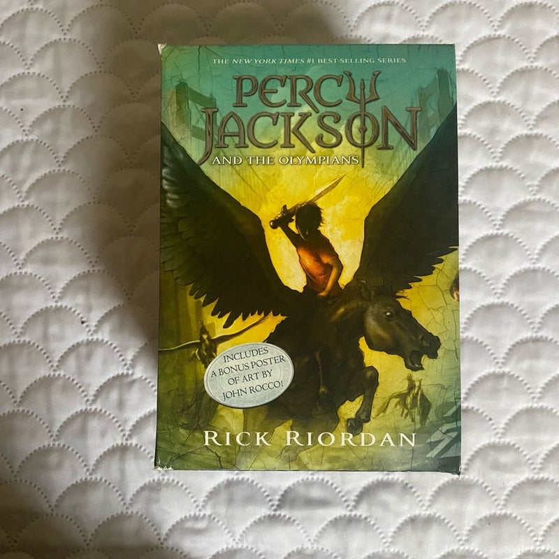 Percy Jackson and the Olympians 5 Book Paperback Boxed Set (new Covers W/poster)