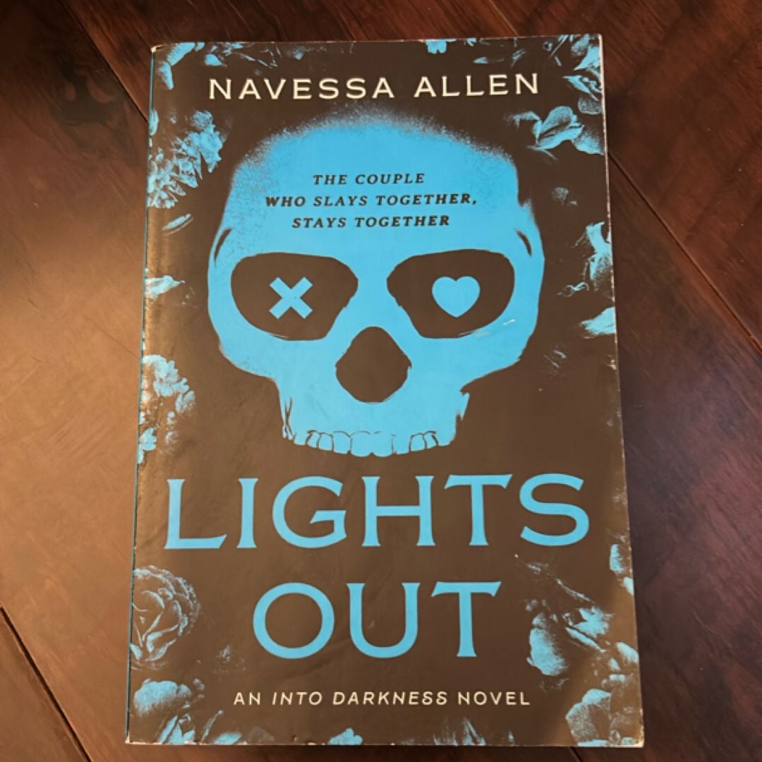 Lights Out by Navessa Allen, Paperback | Pangobooks