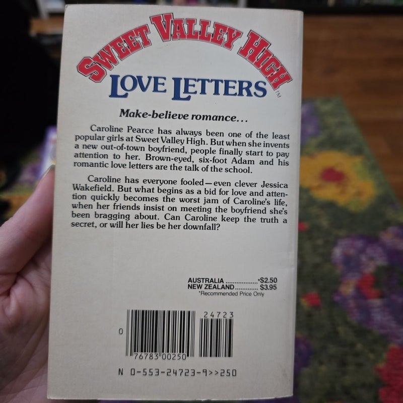 Sweet Valley High #17: Love Letters