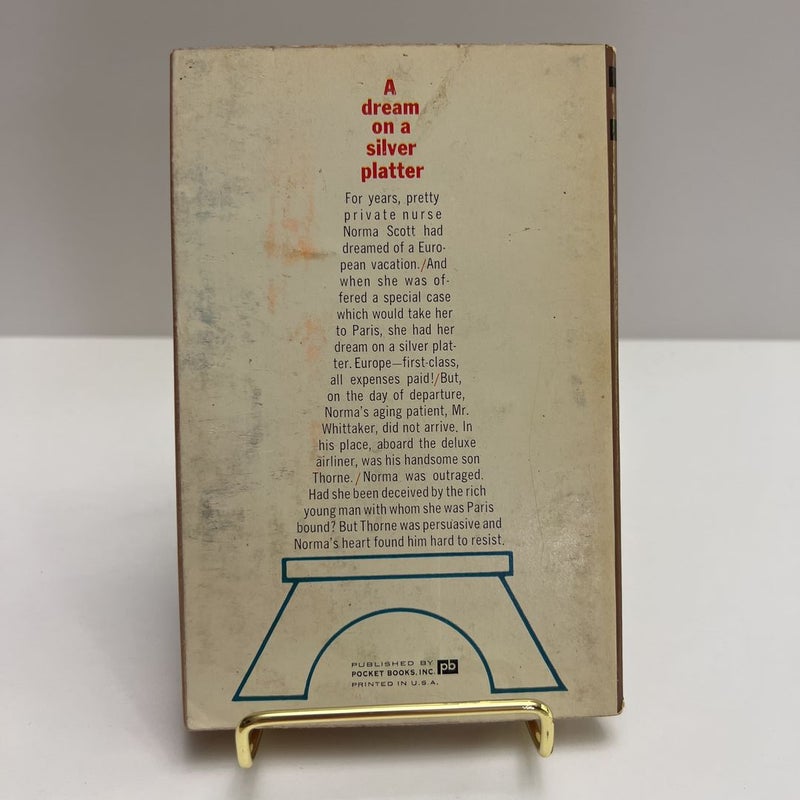An American Nurse in Paris (1963, 1st printing- Permabook Edition) 