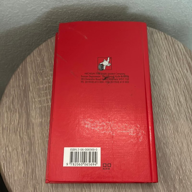 Michelin Red Guide by Michelin Travel Publications Staff