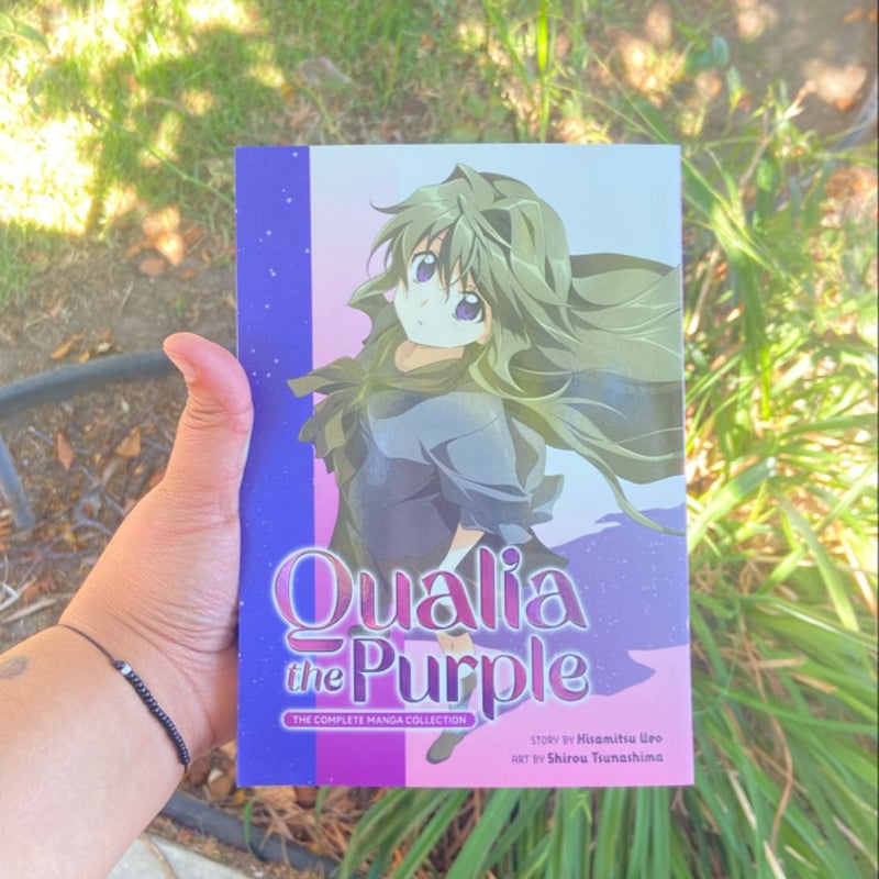 Qualia the Purple: the Complete Manga Collection