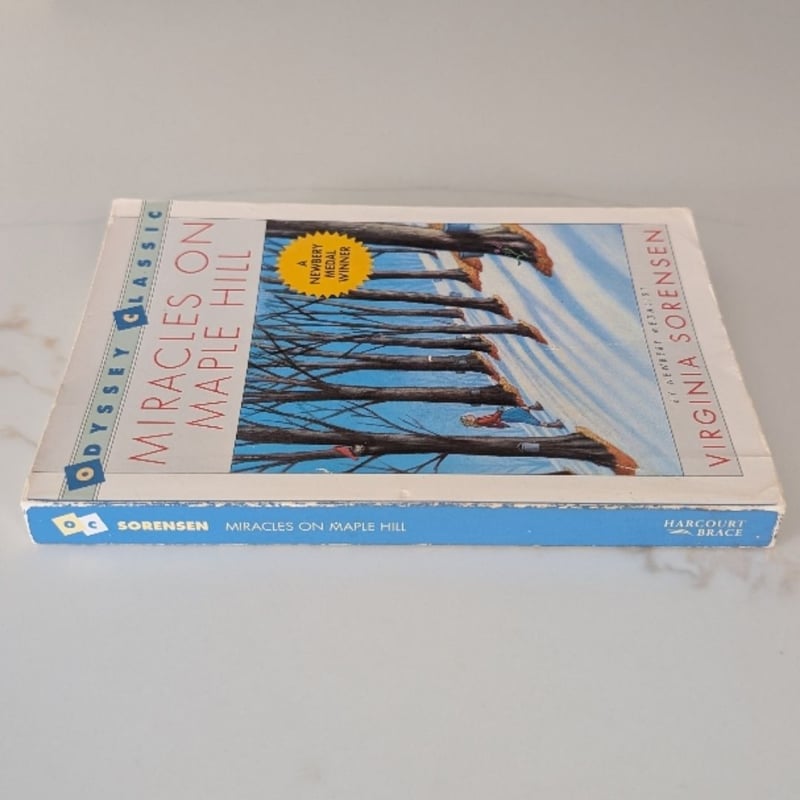 Miracles on Maple Hill