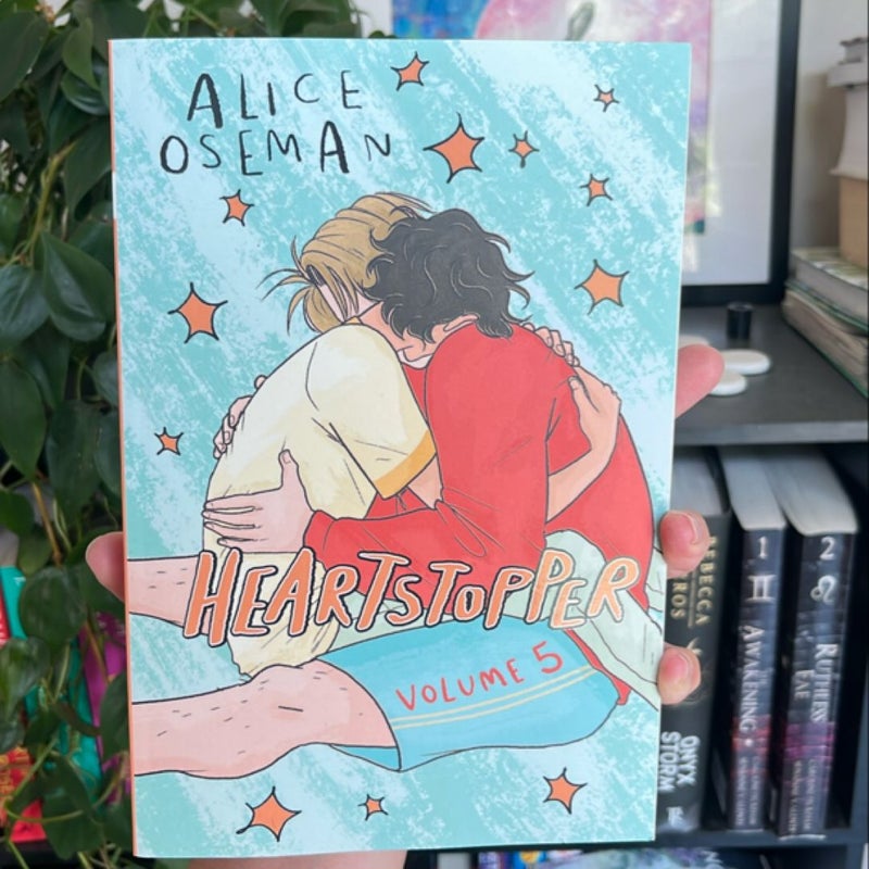 Heartstopper #5: a Graphic Novel