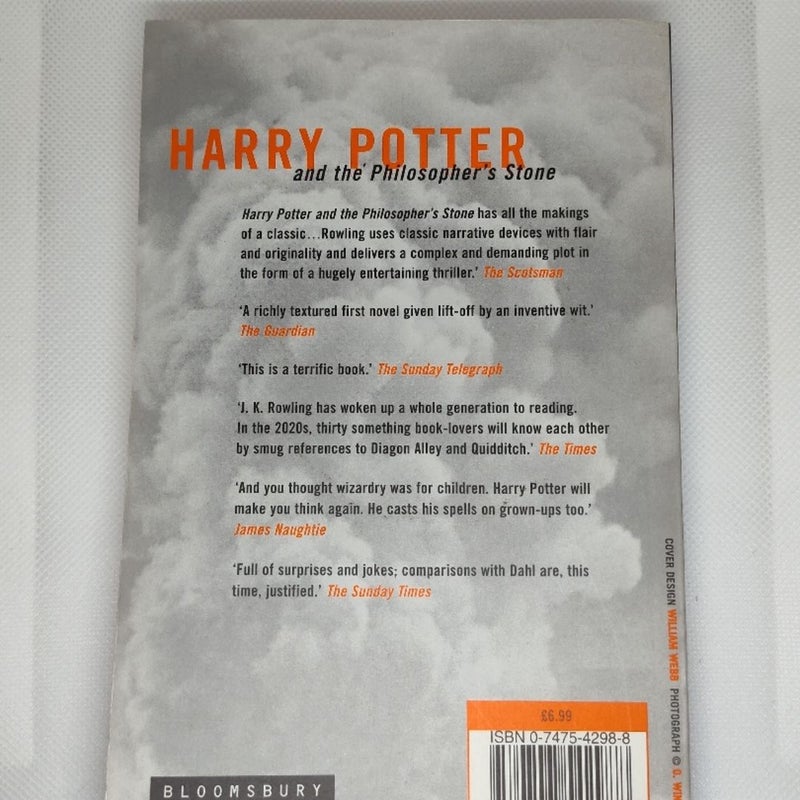 Harry Potter and the Philosopher's Stone (1998 Bloomsbury Paperback)