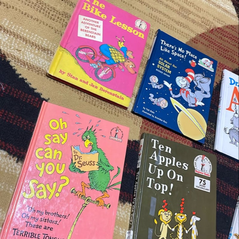 16 book Dr Seuss lot including Big Books