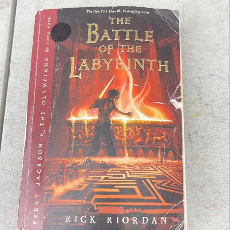 Percy Jackson and the Olympians, Book Four the Battle of the Labyrinth (Percy Jackson and the Olympians, Book Four)