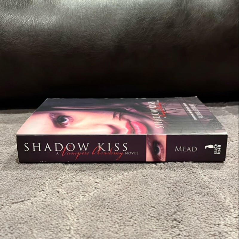 Shadow Kiss