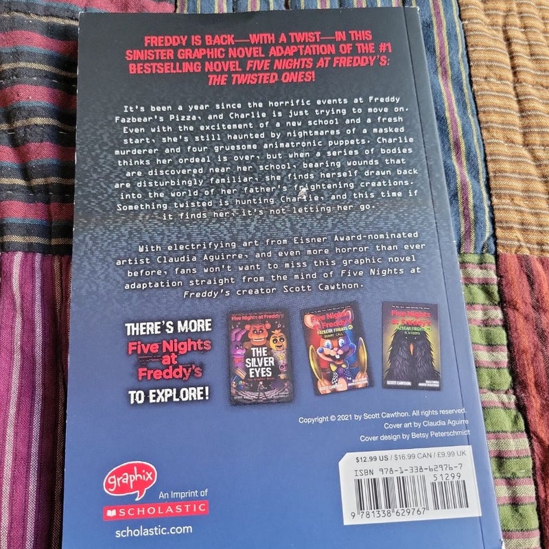 The Twisted Ones (Five Nights at Freddy's Graphic Novel #2)