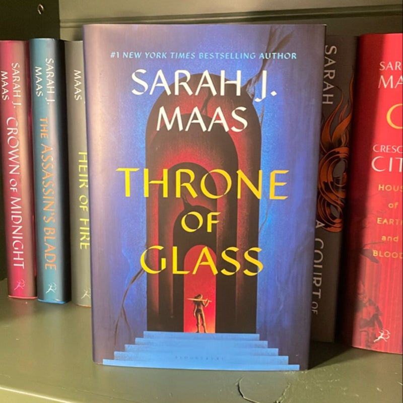 Throne of Glass *tabbed with bookmark*