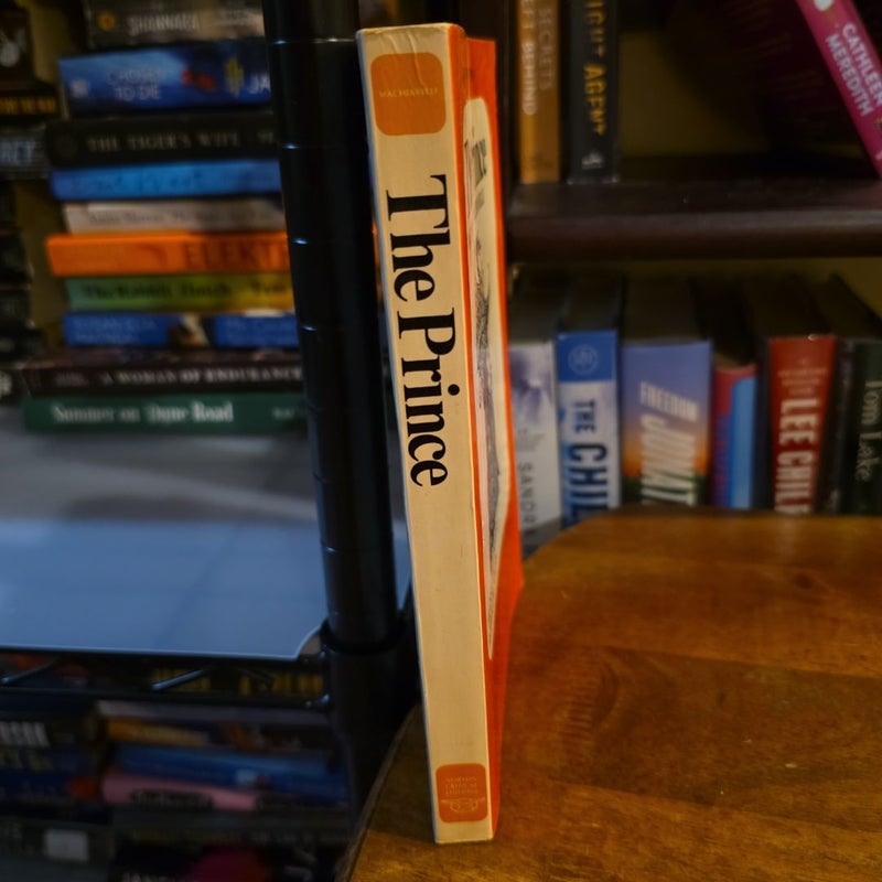 FIRST EDITION, VINTAGE 1977 (Norton Critical Edition) Written by Niccolo Machiavelli, Translated and Edited by Robert M. Adams