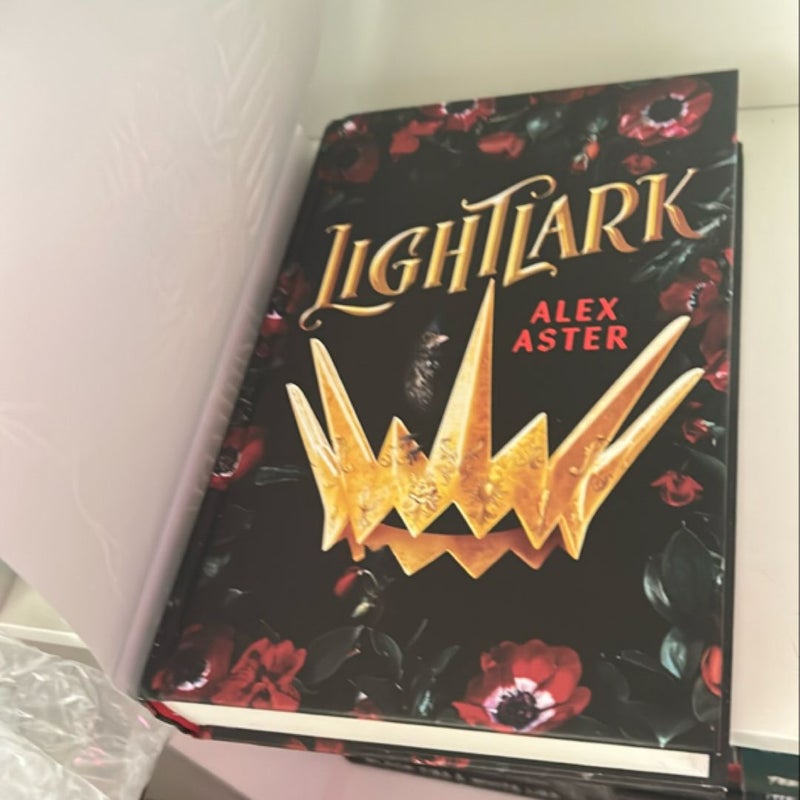 Lightlark and Nightbane BN EXCLUSIVE