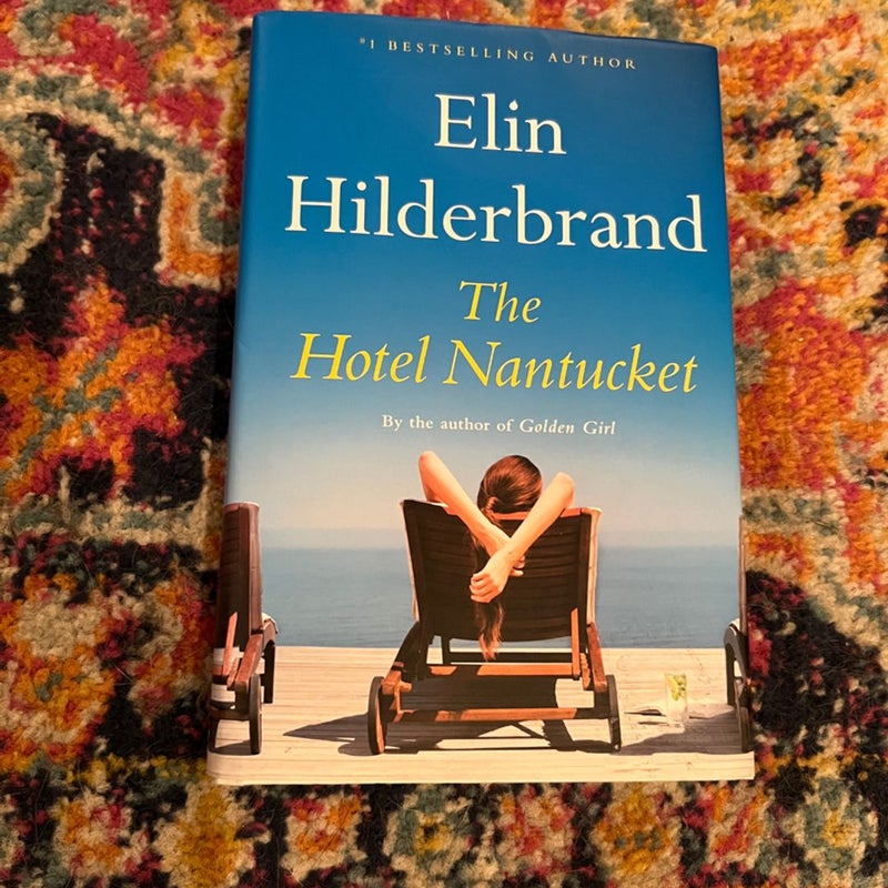 The Hotel Nantucket by Hilderbrand, Elin Very Good