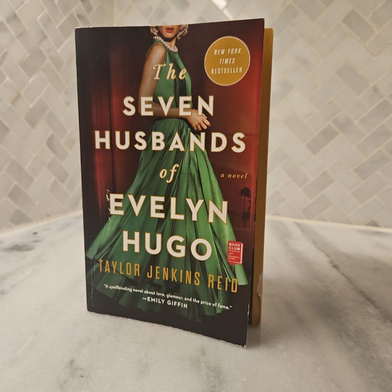 The Seven Husbands of Evelyn Hugo