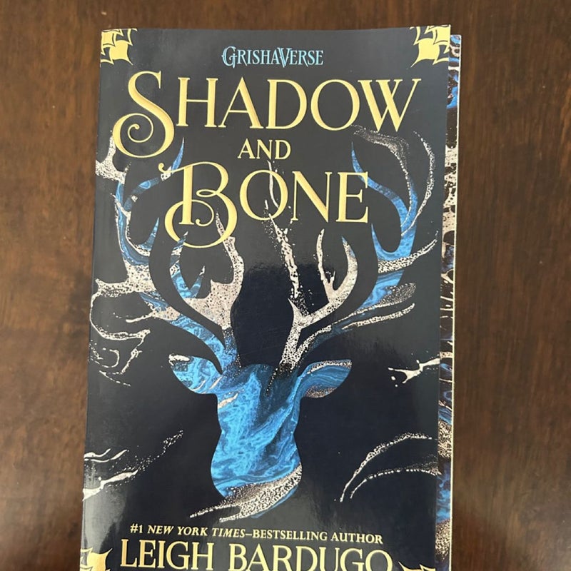 Shadow and Bone Set