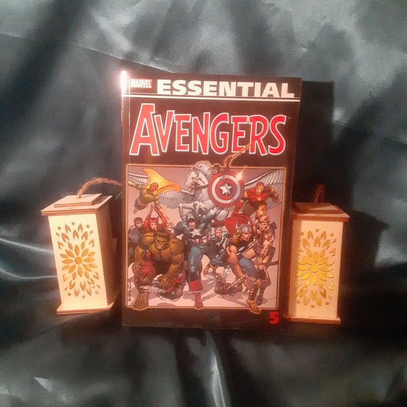 Essential Avengers vol. 5 tpb, collects Avengers issues 98-119 + Daredevil 99, Defenders 8-11