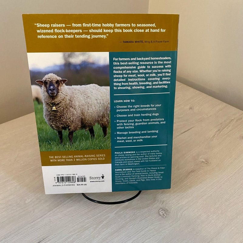 Storey's Guide to Raising Sheep, 5th Edition