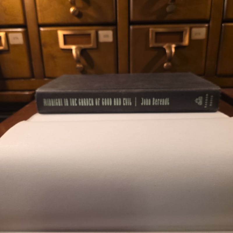 Midnight in the Garden of Good and Evil